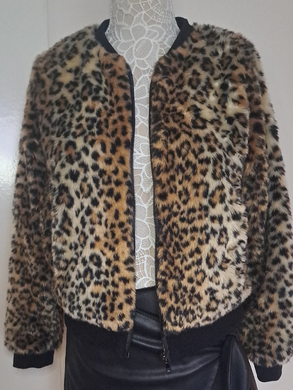 Skies Are Blue Leopard Print Faux Fur Bomber Jacket - Brown/Tan/Black - Picture 4 of 12